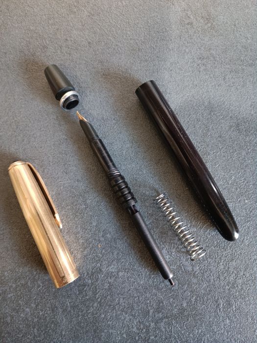 Stilou foarte rar Pen Sar