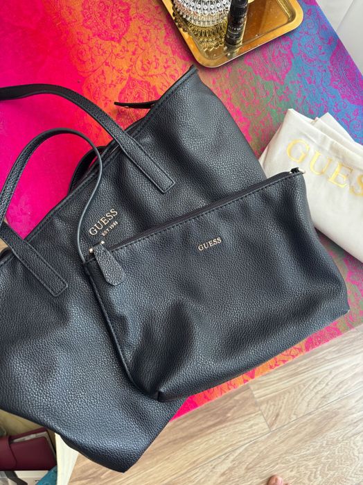 Оригинална дамска чанта Guess