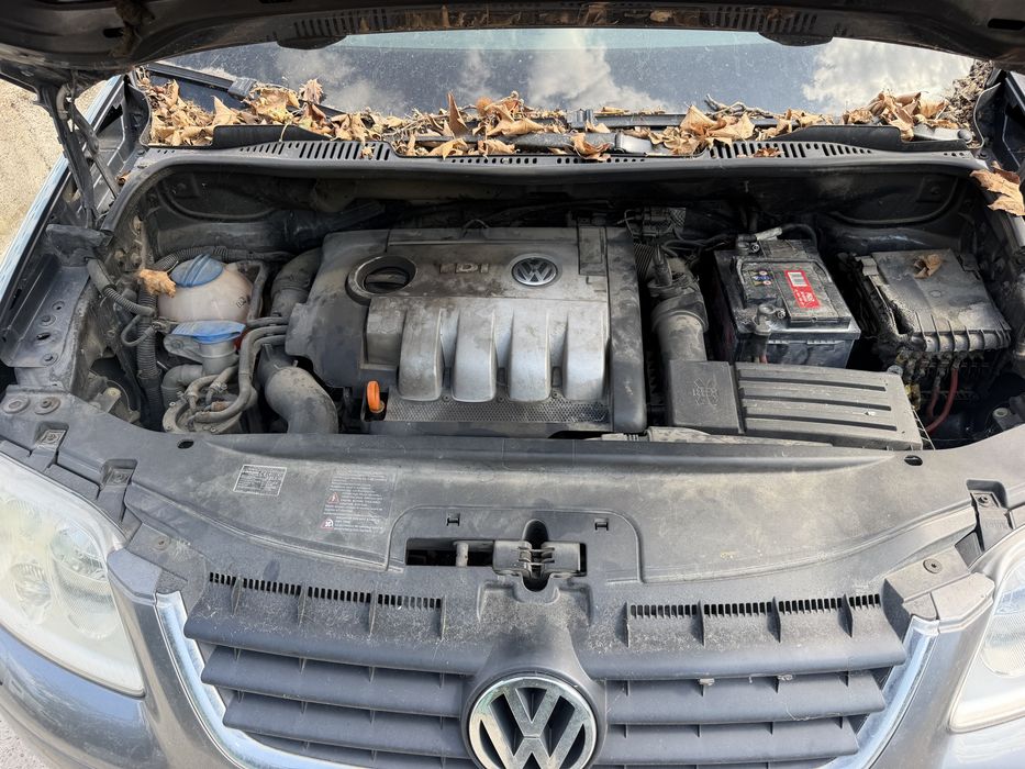 Фв тауран 1.9тди 105 коня на части / vw touran 1.9tdi BLS