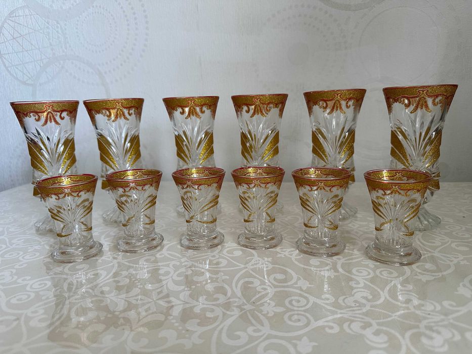 Винтажный орехокол, Набор рюмок и Стопок, Чайный сервис