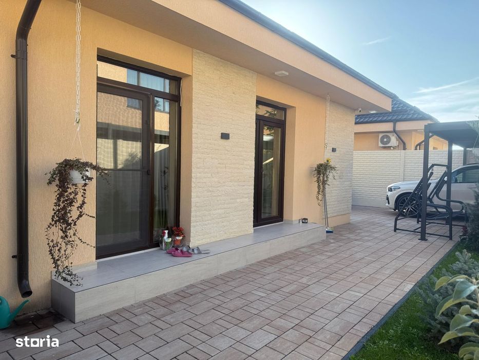 Casa individuala pe parter, cu 4 camere, direct proprietar.