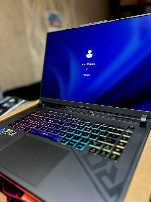 Asus Rog Strix G16 I7 13650HX/4060 140W/16GB DDR5/2x NVME 1500GB