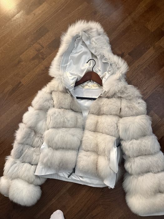 Haine de blana vulpe polara perfecta ptr  cadoul de Craciun