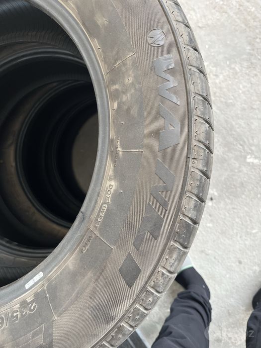 Продам шины 235/65 R18