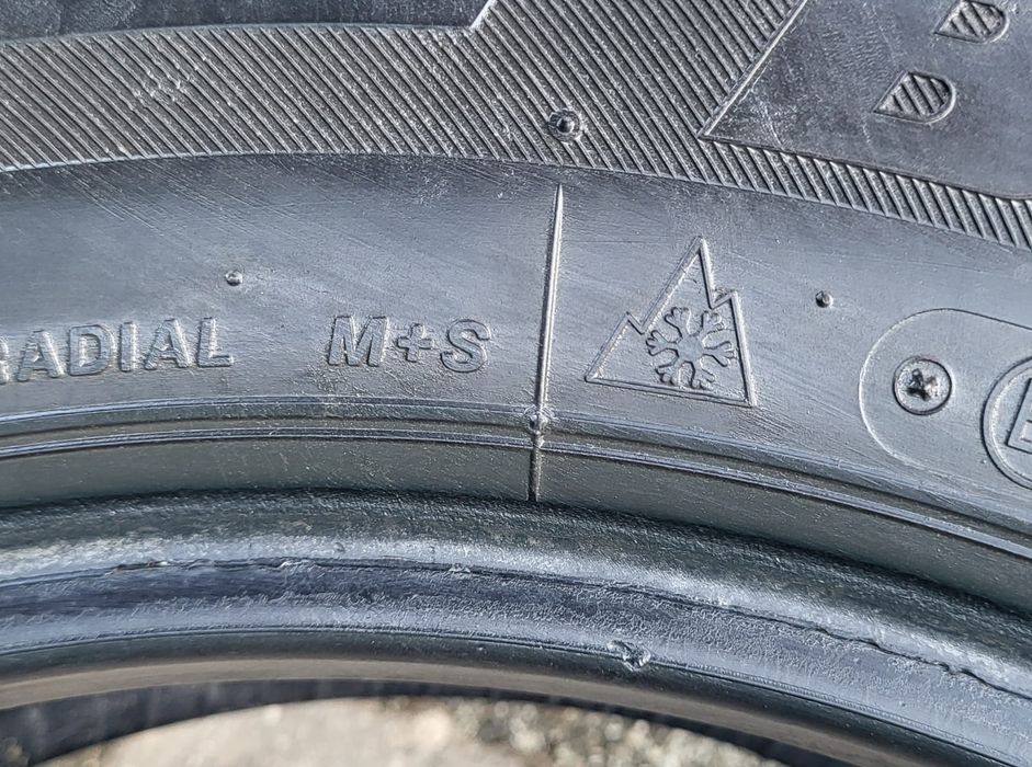 Set 2buc 205/65 R16C 107/105T Bridgestone Blizzak W810 M+S iarnă