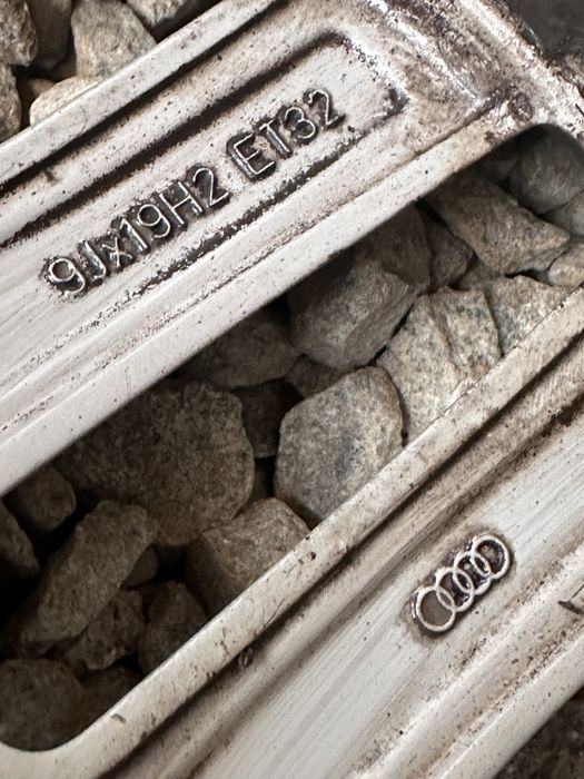 1 BUC Janta Roata R19 Audi A7 4G cu anvelopa / Cod 4h0601025r