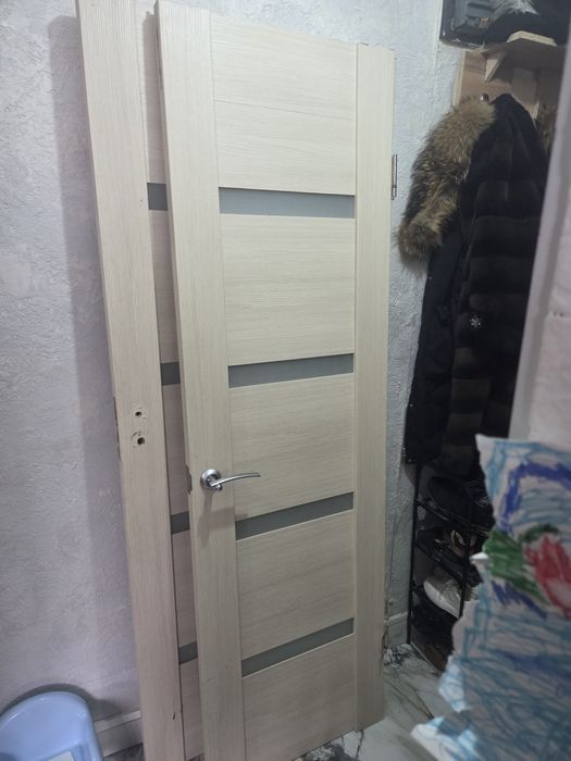 Продам дверь 60х200