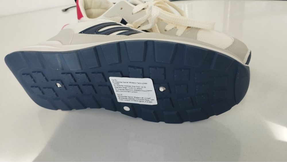 Новые летние кроссовки 42 размер