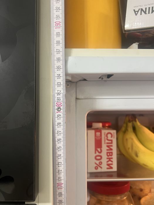 Холодильник Ariston Hotpoint