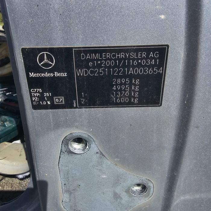 Преден капак за R classa Mercedes  C775