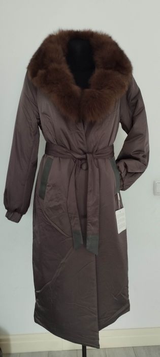 Куртка женская с меховым воротником