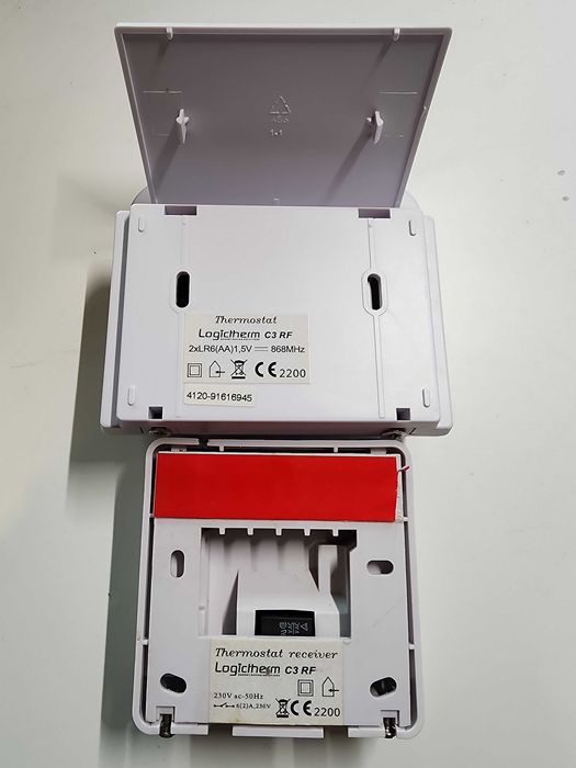 Termostat de cameră wireless Logictherm C3 RF pentru centrală termică cu afisaj LCD