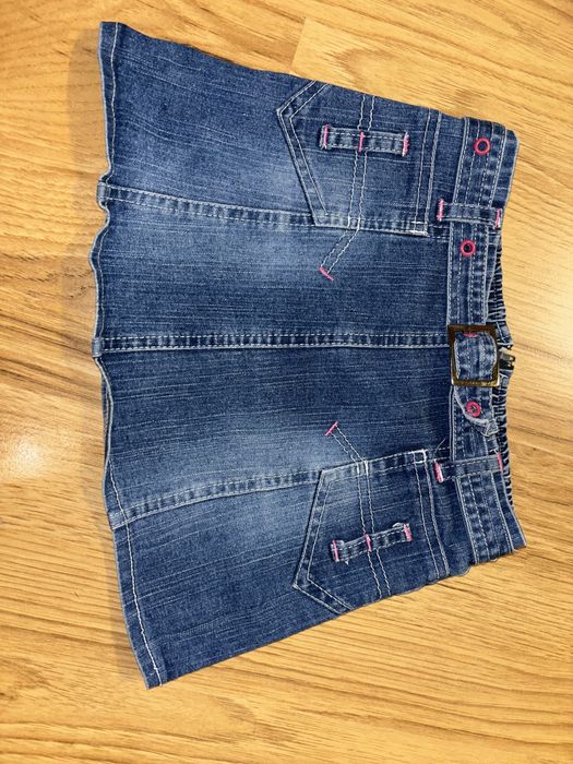 Дънкова пола Benetton 6-7 години+ 2 подарък