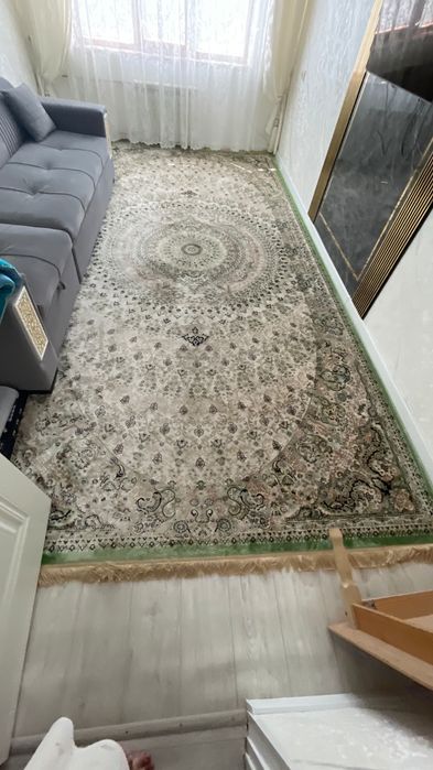 Продам ковер, 2*5 . Иранский шелк