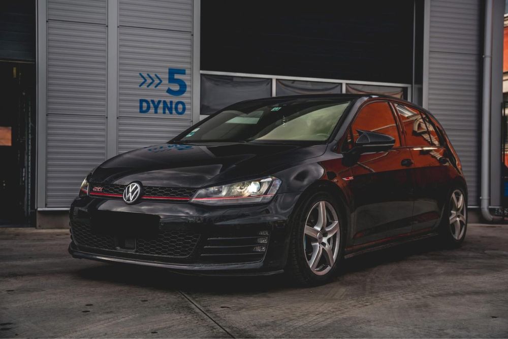 WV Golf VII GTI Performance Black