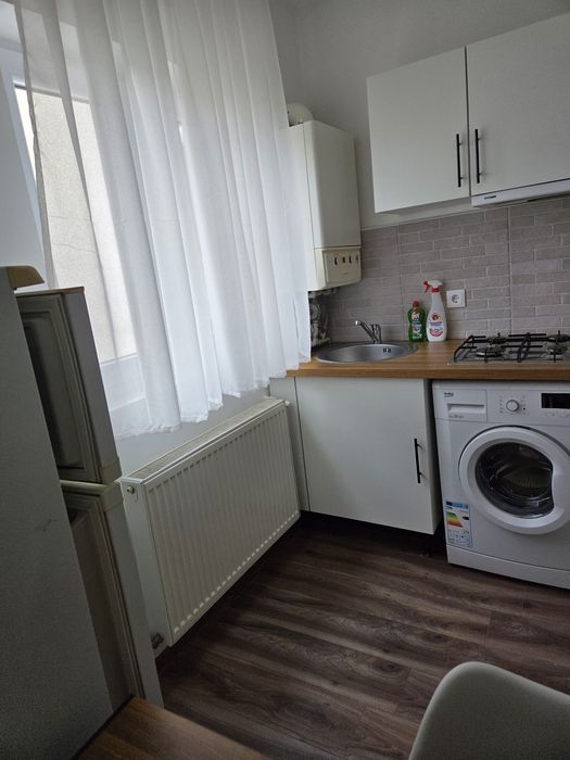 Garsoniera de inchiriat