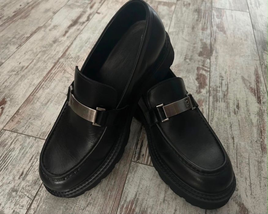 Vand pantofi