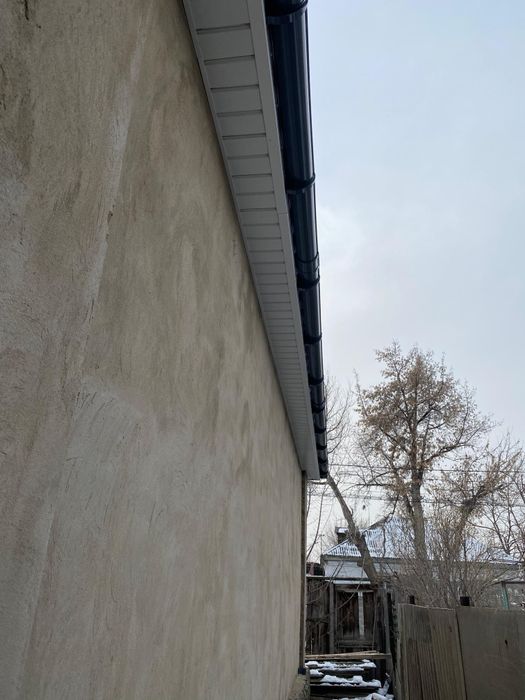 Крыша.  Навес. Сайдинг. Водосточка