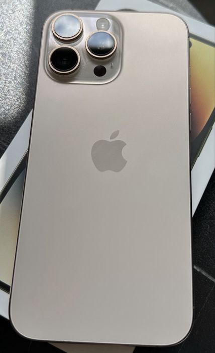 Iphone 16 pro max, stare baterie 86%