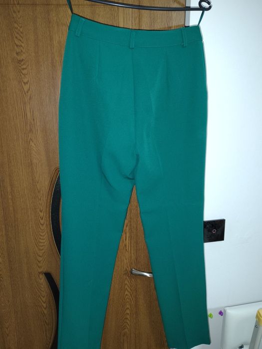 Vând costum dama