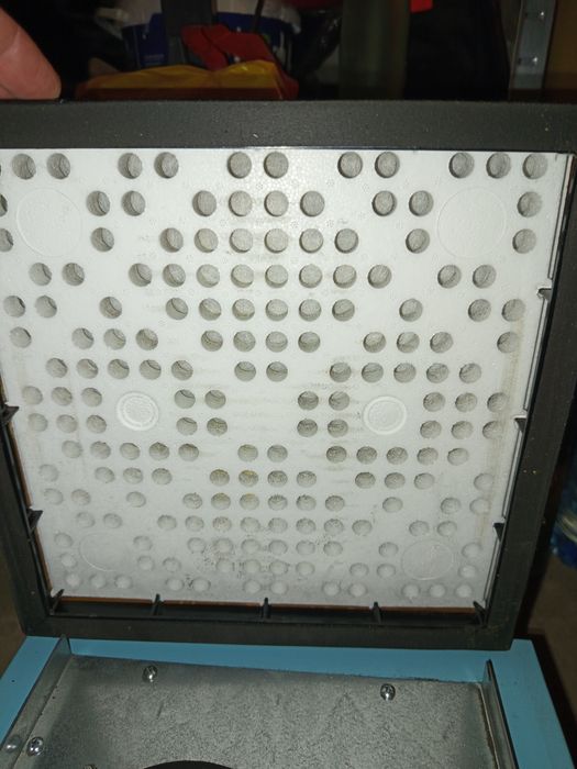 Пречиствател на въздух при запояване на техника  Професионален