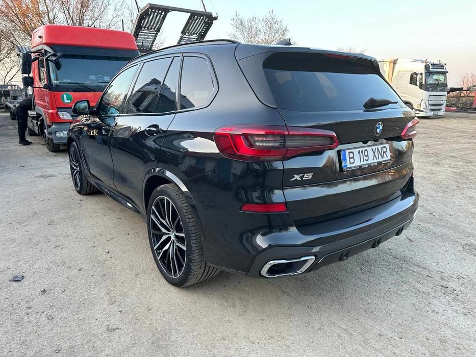 BMW X5 2.5D Pachet M