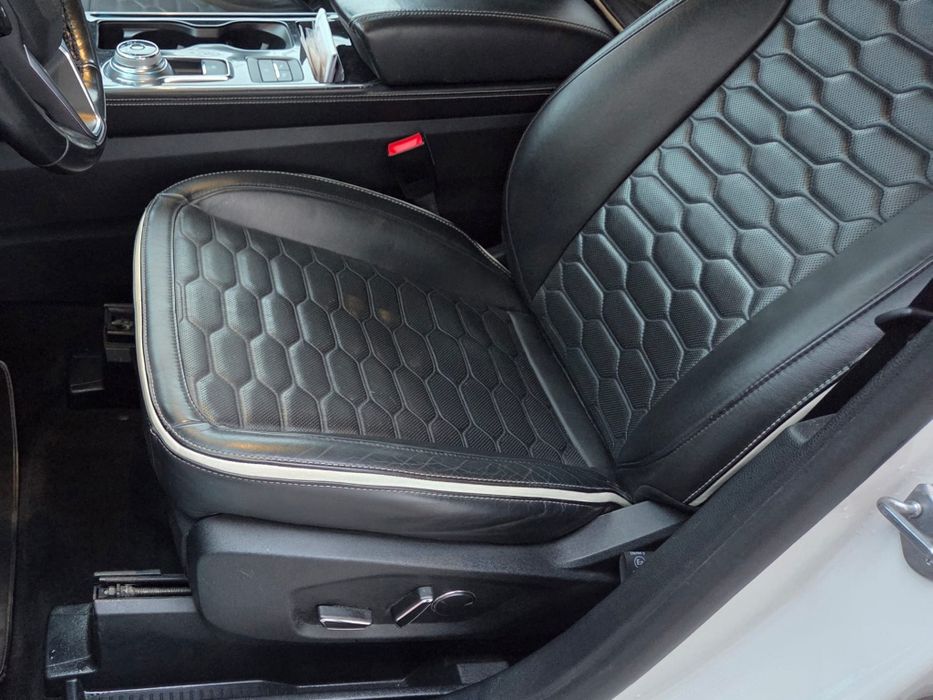 Vând FORD EDGE VIGNALE 2020,Diesel 2.0, 240cp,automata,4×4,25000euro