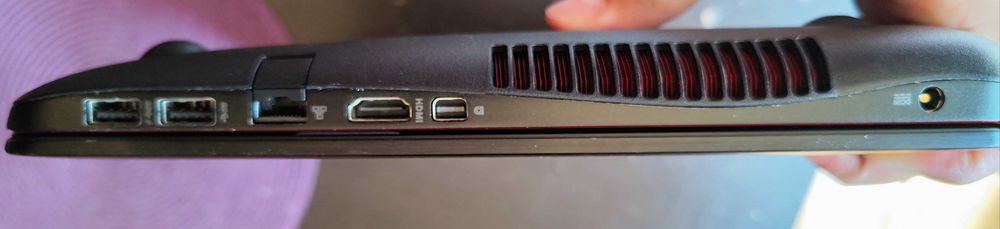 Asus ROG-G551JM core i5 4200H 2.80GHz 16GB DDR3 256GB SSD 1TB HDD