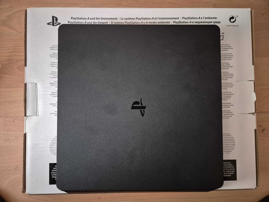 Playstation 4 Slim 1TB