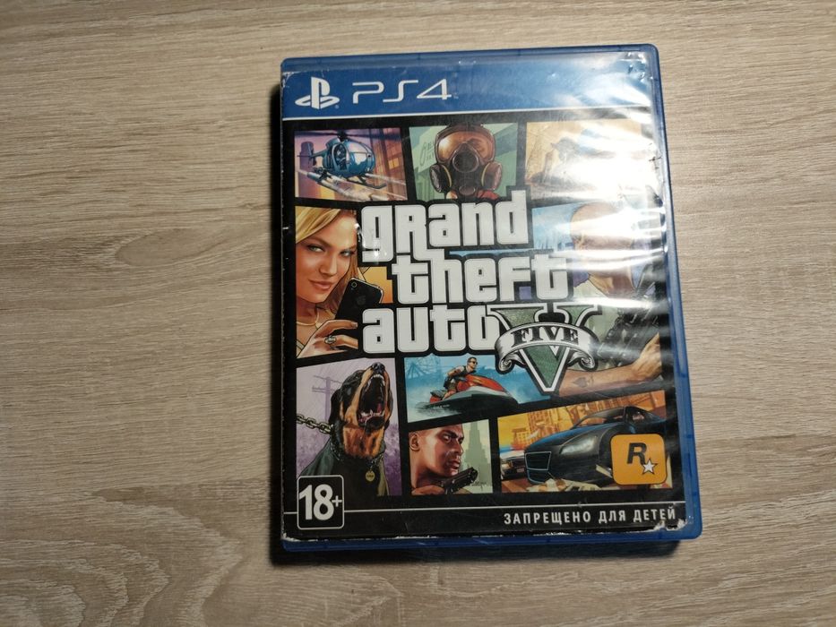 Продам ГТА 5 в царапине
