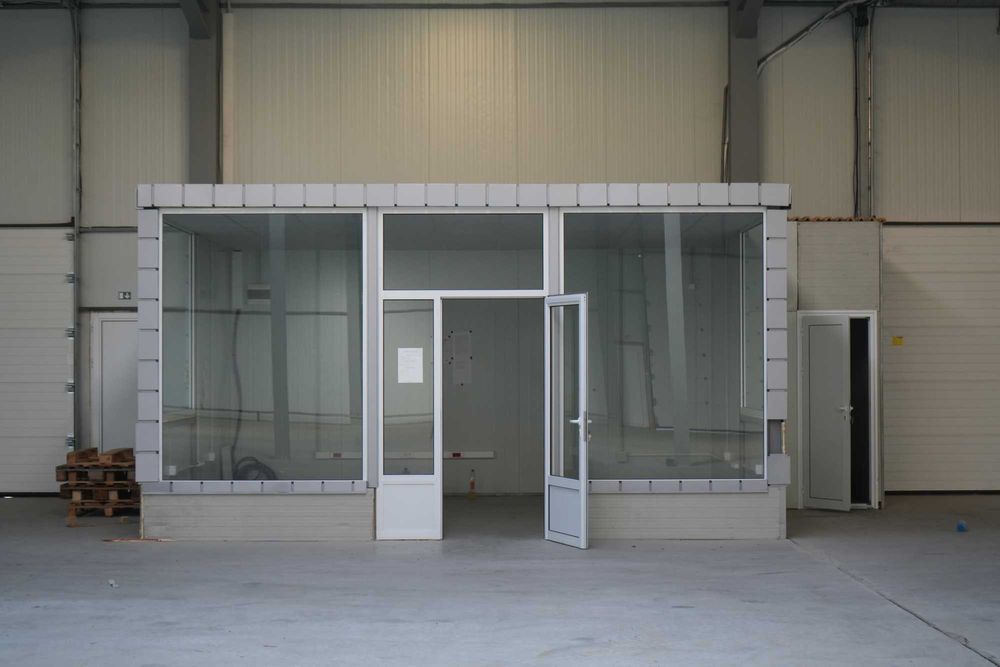 Дава се под наем Склад в с. Мокрище, Област Пазарджик - 1800 кв.м за 9180 € - Снимка #6