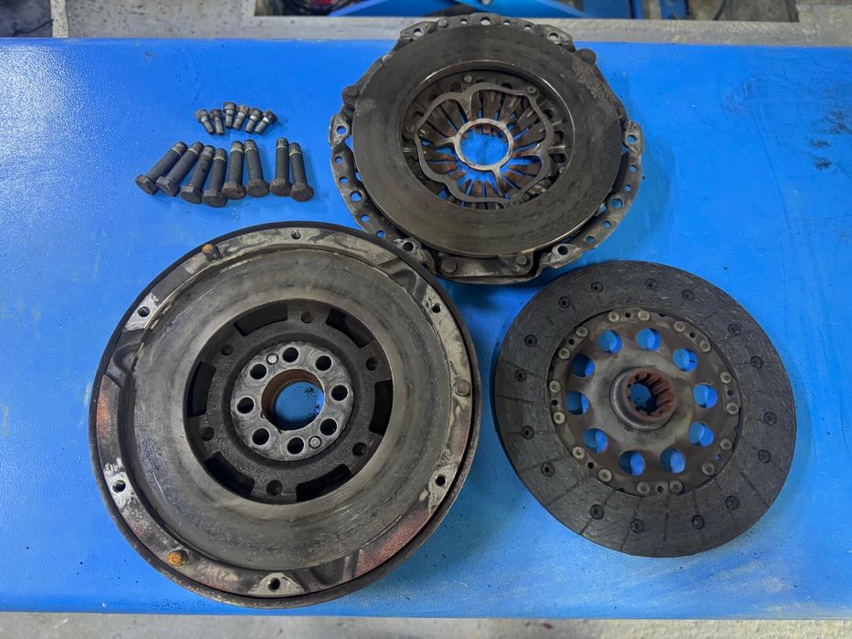 Chit ambreaj bmw e46 5 trepte