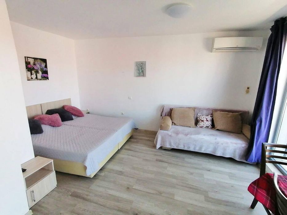 Продава се Едностаен апартамент в Бургас, Сарафово - 52 кв.м за 1597 €/кв.м - Снимка #2