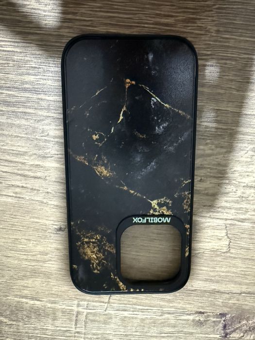 Husa Iphone 14 Pro (Apple si MobilFox)