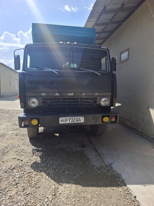 Kamaz sotiladi; narxi 1300$