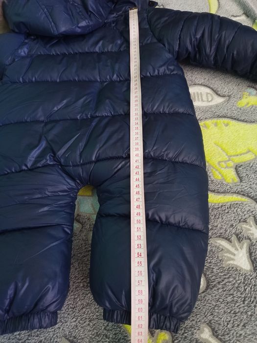 Продам зимний комбинезон 74р