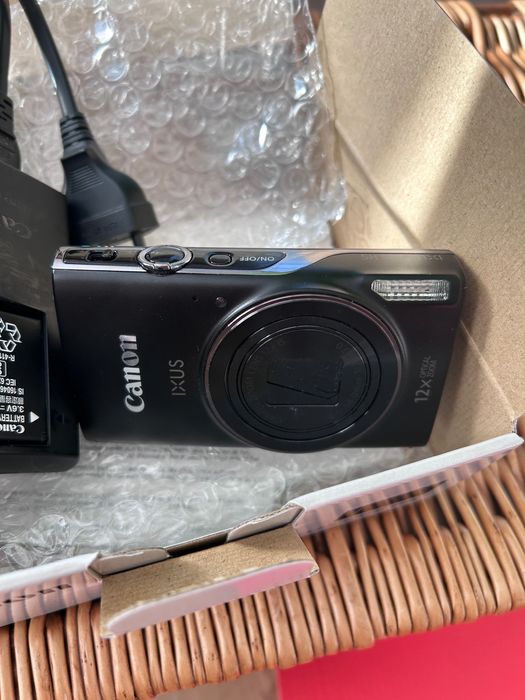 Canon IXUS 285 HS – folosit puțin, kit complet