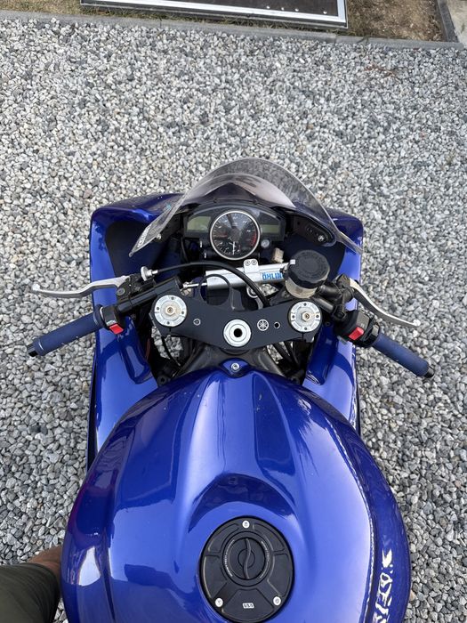 Yamaha R6 2011 , pregatita pentru circuit