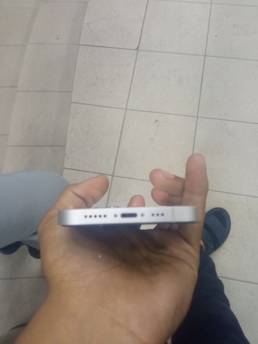 Iphone 13 sotiladi
