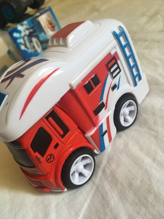 Играчки за момченце