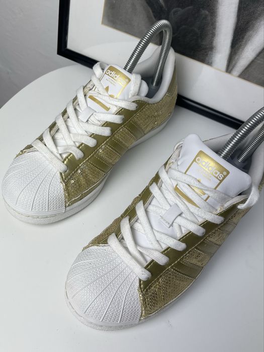 Adidasi adidas superstar gold