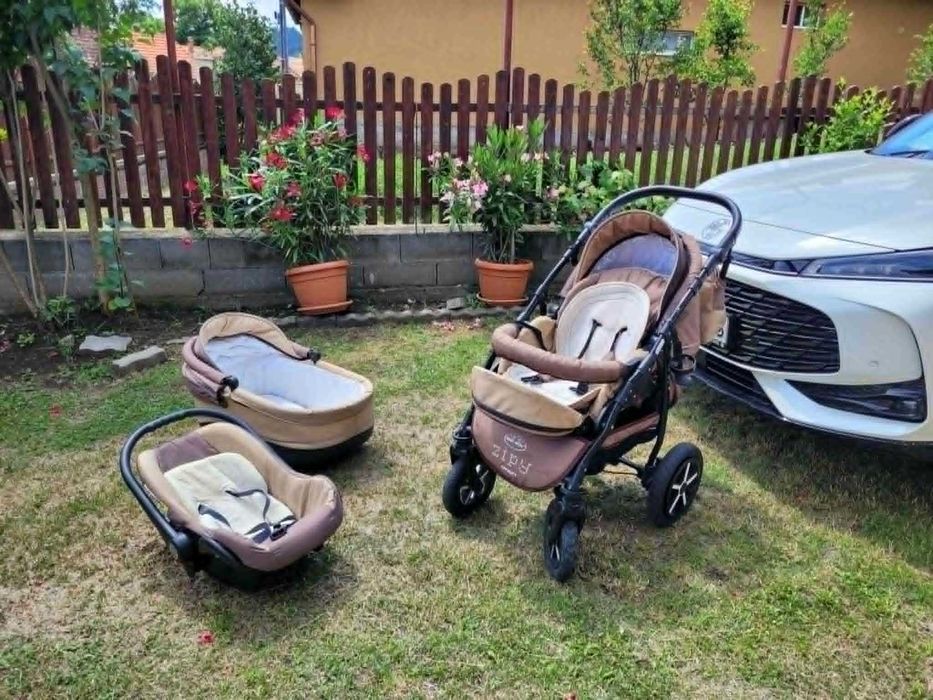 Carucior bebelusi Baby Merc Zippy 3 in 1