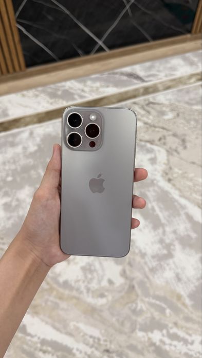 iPhone 15 Pro Max. Продается. Состояние идеальное.
