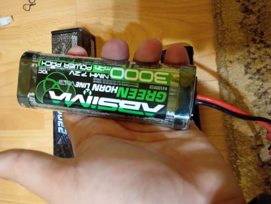 2 Battery pack nimh plus încărcător