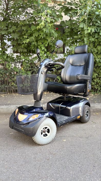Carut Electric Persoane Handicap Dizabilitati-Scaun Piele-Dimens Mari-