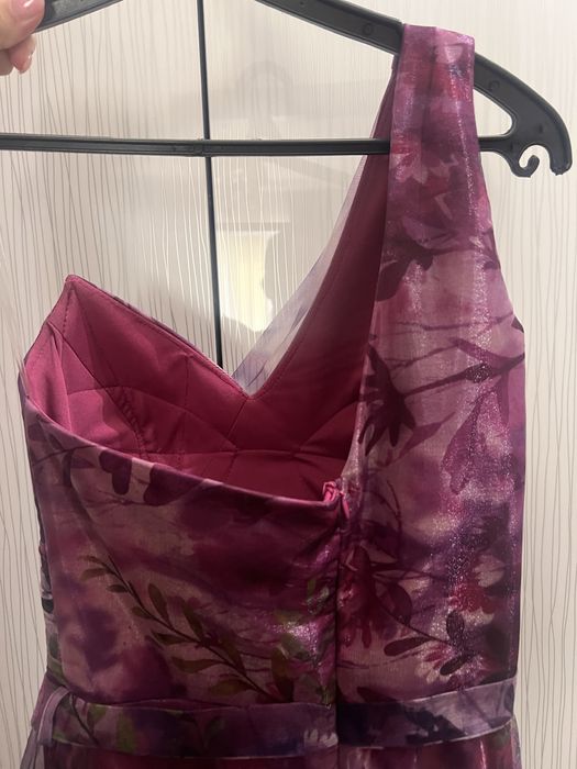 Вечернее/нарядное платье