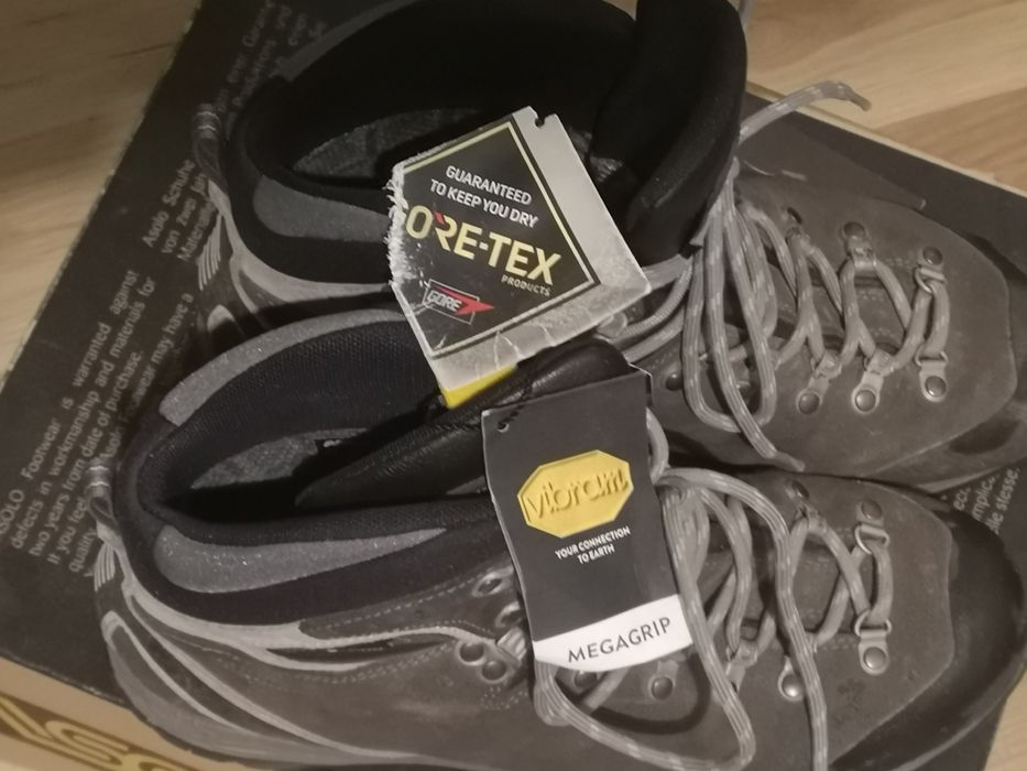 Bocanci de Munte Asolo