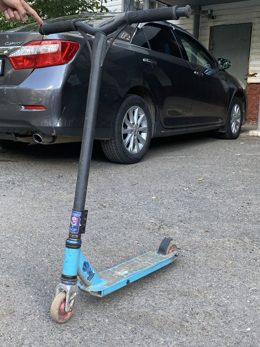 Самокат трюковый.