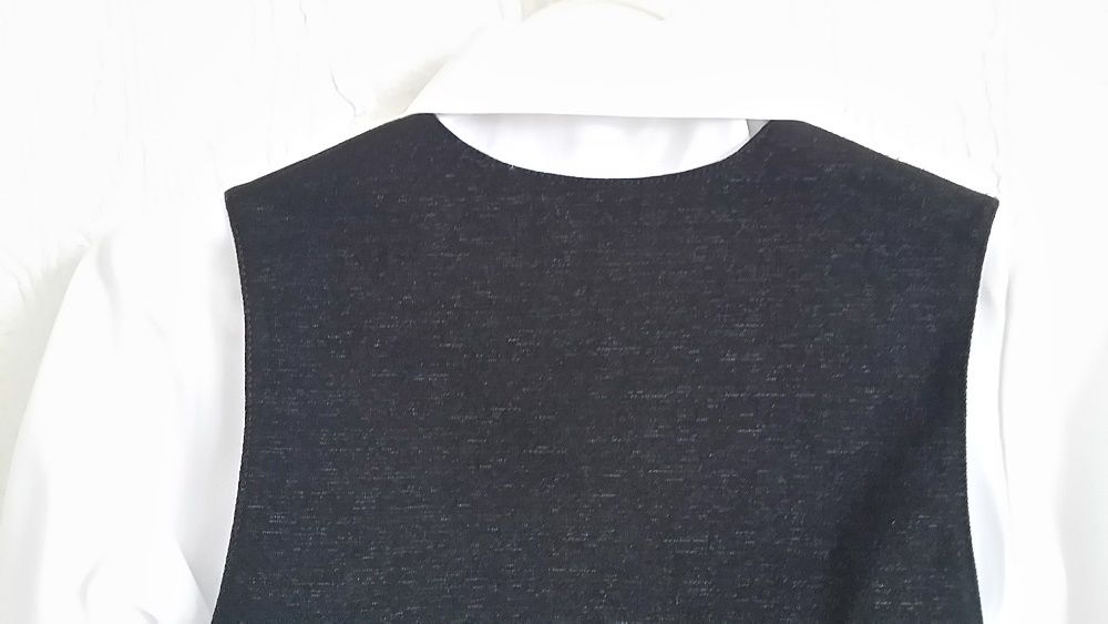 Детски официални костюмчета с елече Нови за деца от годинка до 3г.