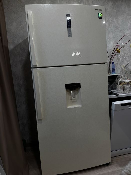 Холодильник самсунг